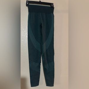 VICTORIA SECRET PINK SEAMLESS LEGGINGS